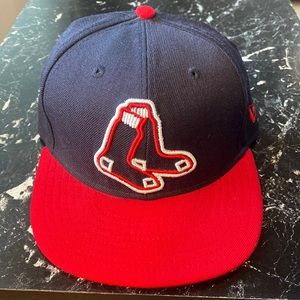 ⚾️ Like new Boston Red Sox hat
